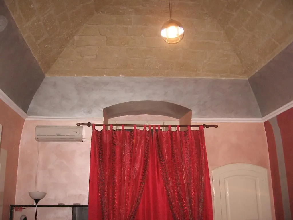Golden Dreams Bed & Breakfast Bari