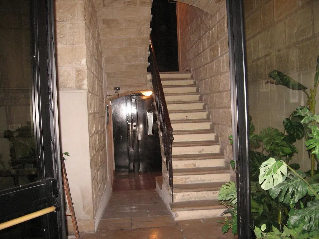 Golden Dreams Bed & Breakfast Bari