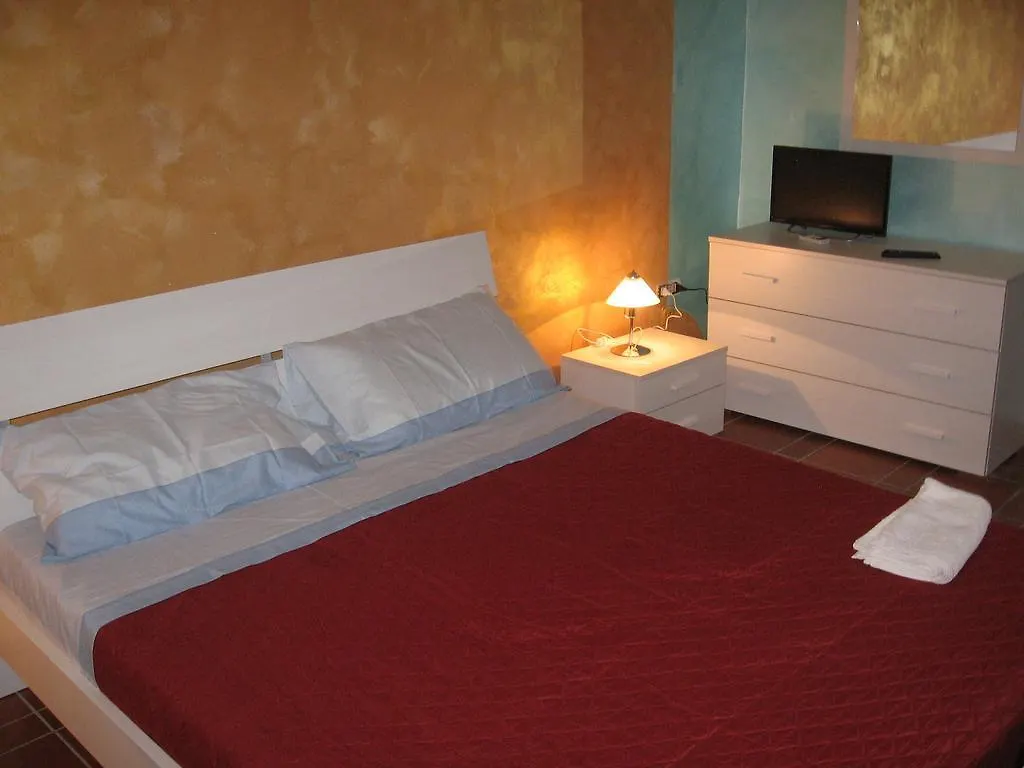 Golden Dreams Bed & Breakfast Bari